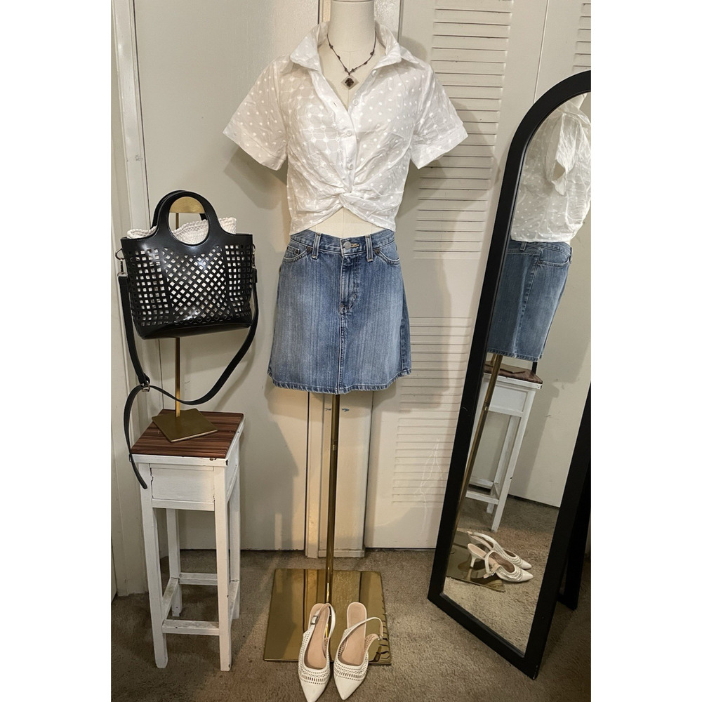 100% Cotton Kirious Los Angeles Crop Top Size M White Twist Front NWT